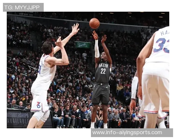 76人对决篮网激战正酣球星对抗引发球迷热议与期待